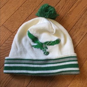 PHILADELPHIA EAGLES throwback beanie